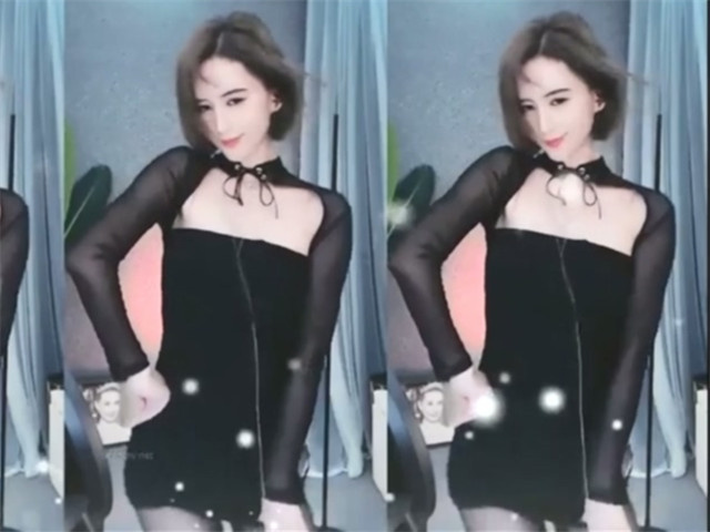 【虎牙主播】高颜值完美身材【中国蓝-月月王】妩媚舞蹈