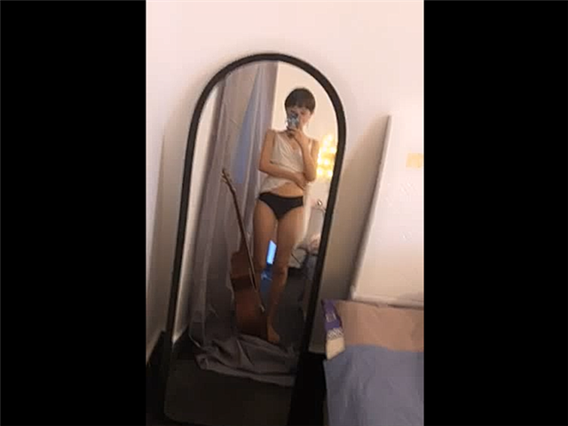 长相甜美.短发新人美女主播第三部