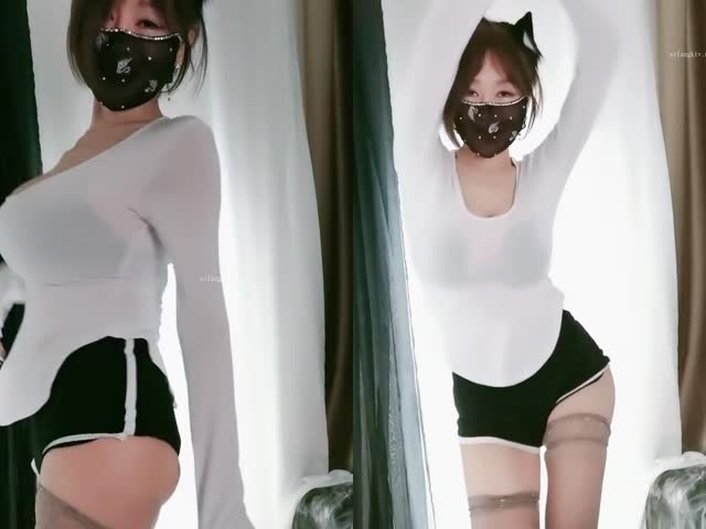 舞蹈区主播下海,激情热舞,舞柒,天然巨乳,超级大胸