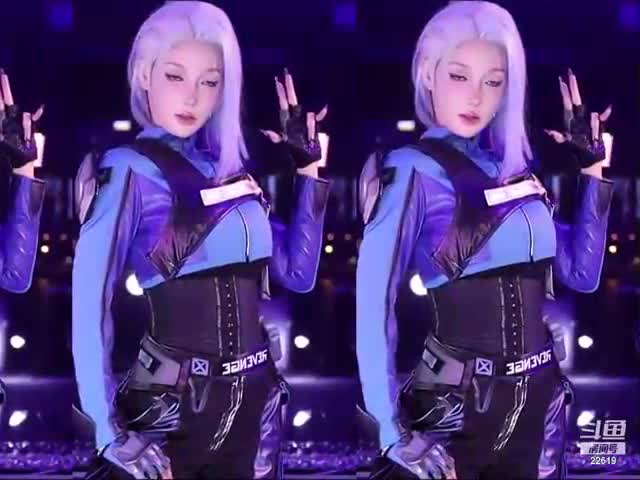 精选56V 时长042602 完美巨乳 抖奶骚舞10