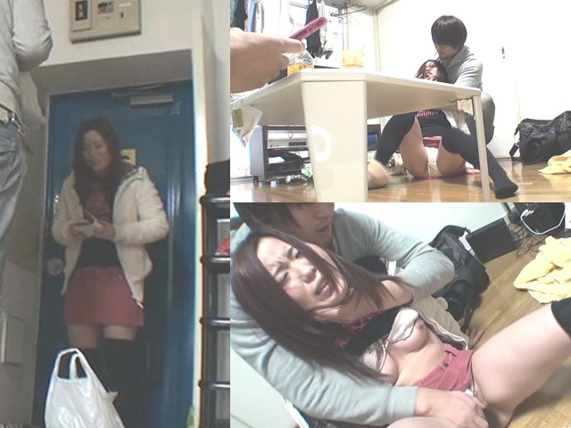 日本经典无码 强奸素人- 穿着火辣短裙的外送美女被一屋的痴汉看上