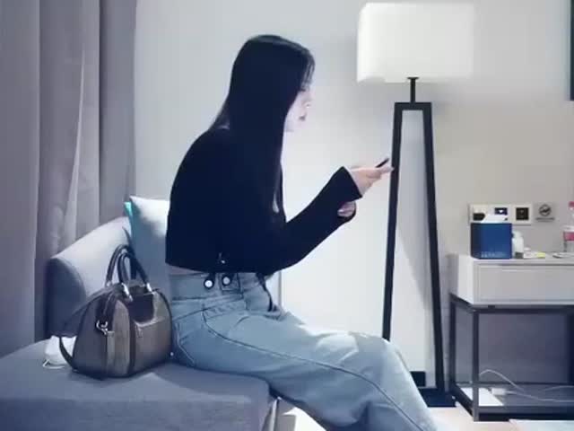 约了个丰满长发妹子TP啪啪