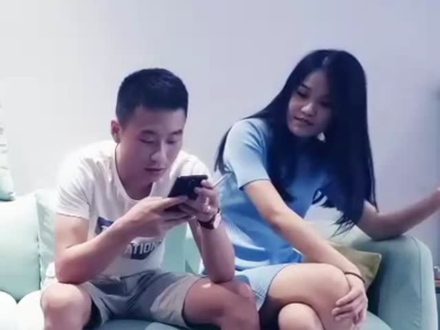 约个蓝衣长发妹子TP啪啪