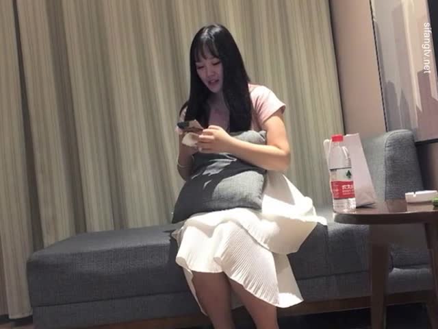 午夜寻花,巨乳身材美女,白花花的大奶子