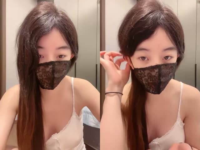 肥臀大奶小姐姐淫声荡语撩骚互动,近拍卖骚掰穴玩弄粉穴…