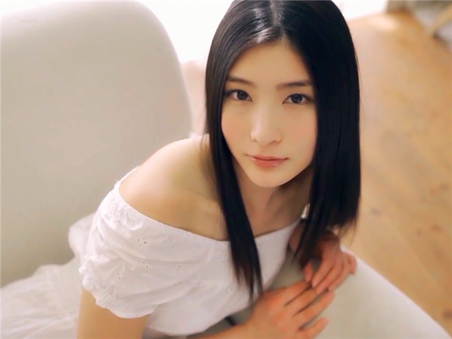 很多宅男心中NO.1女神-本庄铃