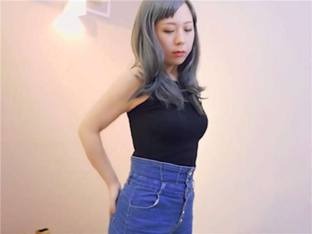 国产AV～ 別人女友總是香 騷貨女友馭男術